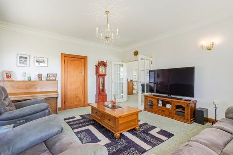 Photo of property in 5 Kawatiri Avenue, Gonville, Whanganui, 4501