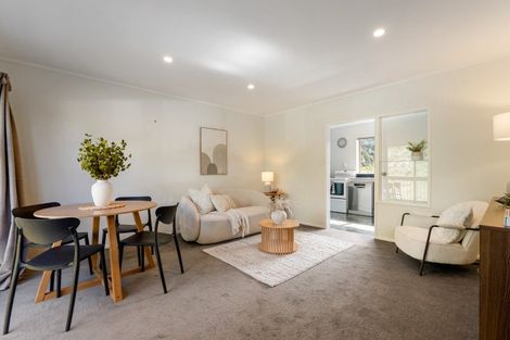 Photo of property in 3a Southern Cross Crescent, Island Bay, Wellington, 6023