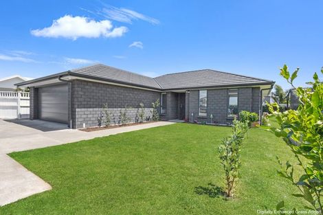 Photo of property in 27 Smith Street, Lepperton, New Plymouth, 4373