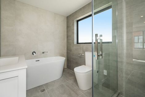 Photo of property in 71 Salamanca Road, Sunnynook, Auckland, 0620