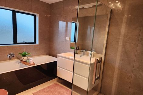 Photo of property in 15 Waireka Road, Rototuna North, Hamilton, 3210