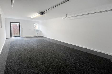 Photo of property in 85c Pitt Street, Palmerston North, 4410