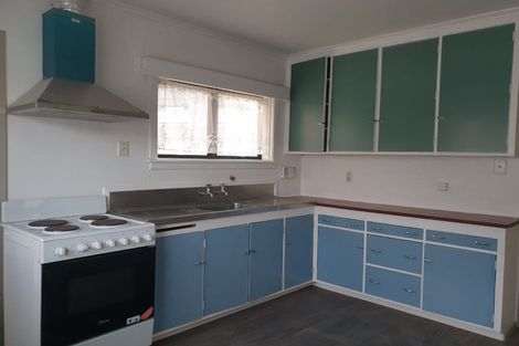 Photo of property in 3a Sutton Crescent, Papatoetoe, Auckland, 2025