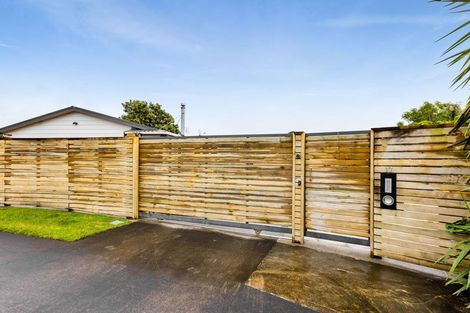 Photo of property in 17 Villa Place, Bell Block, New Plymouth, 4312