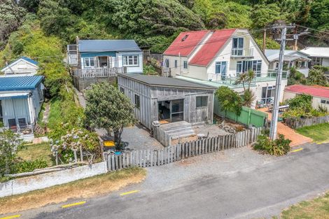 Photo of property in 27 Ocean Parade, Pukerua Bay, 5026