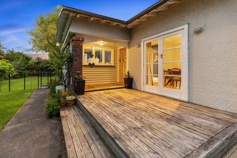 Photo of property in 180 Matsons Avenue, Papanui, Christchurch, 8053