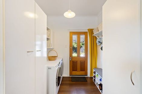 Photo of property in 350 Riverlaw Terrace, Saint Martins, Christchurch, 8022