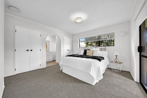 Photo of property in 7 Catania Place, Conifer Grove, Takanini, 2112