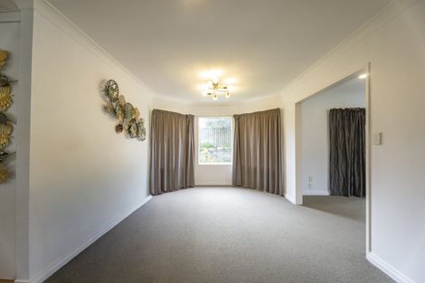 Photo of property in 9 Burleigh Place, Rototuna, Hamilton, 3210