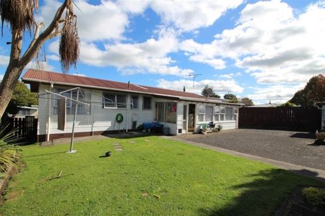 Photo of property in 9 Kupe Place, Tokoroa, 3420