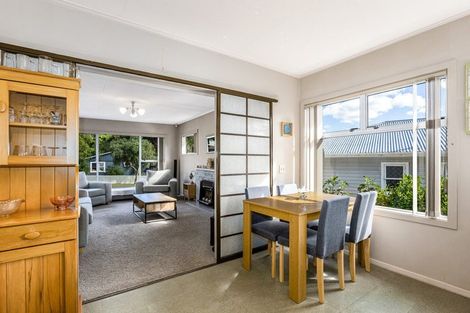 Photo of property in 11 Gardiner Grove, Wainuiomata, Lower Hutt, 5014