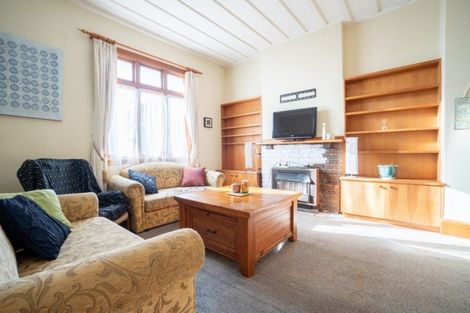 Photo of property in 18 Bryant Street, Takaro, Palmerston North, 4412