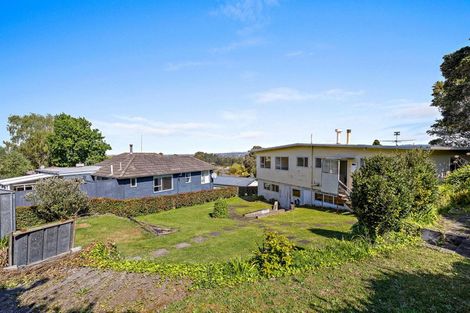 Photo of property in 14 Donovan Avenue, Massey, Auckland, 0614