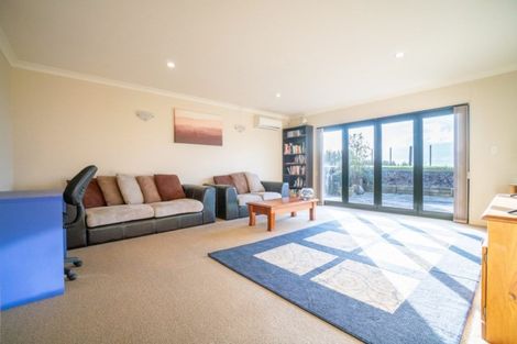 Photo of property in 267 Ngahere Park Road, Turitea, Palmerston North, 4472