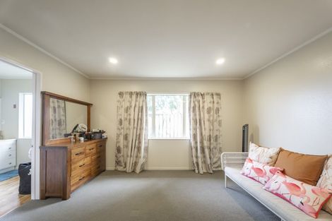Photo of property in 9 Burleigh Place, Rototuna, Hamilton, 3210