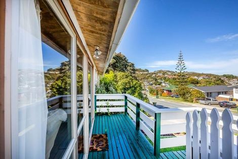 Photo of property in 7 Tweed Road, Papakowhai, Porirua, 5024