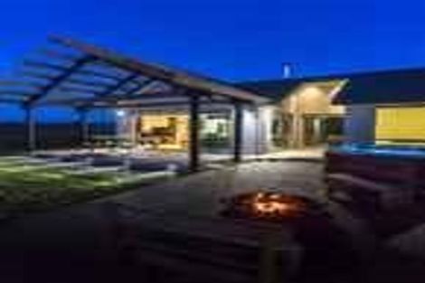 Photo of property in 407 Tikorangi Road East, Tikorangi, Waitara, 4383