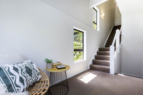 Photo of property in 21 Tapestry Grove, Silverstream, Upper Hutt, 5019