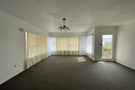 Photo of property in 3/44 East Coast Road, Milford, Auckland, 0620