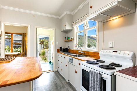 Photo of property in 5 Cook Street, Havelock, 7100