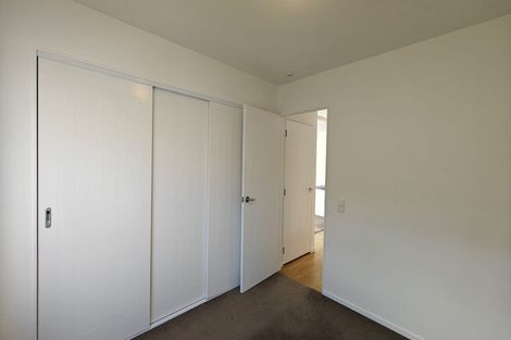 Photo of property in 15 Burnside Court, Rosedale, Auckland, 0632