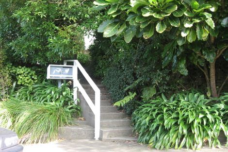 Photo of property in 22 Espin Crescent, Karori, Wellington, 6012