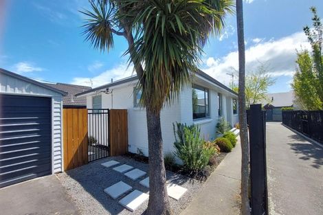 Photo of property in 1/55 Mcfaddens Road, St Albans, Christchurch, 8052