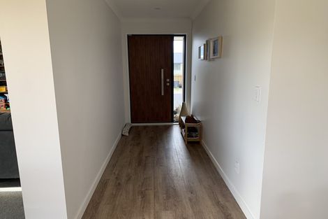 Photo of property in 14 Suffolk Drive, Kirwee, 7571