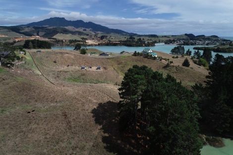 Photo of property in 232 Hills Road, Raglan, 3295