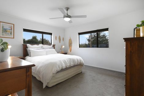 Photo of property in 35 Galloway Crescent, Pyes Pa, Tauranga, 3112