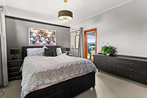 Photo of property in 236 Kennedy Road, Onekawa, Napier, 4110