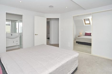 Photo of property in 94b Picton Avenue, Riccarton, Christchurch, 8011