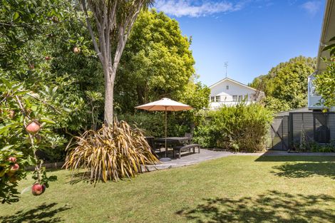 Photo of property in 104 Long Melford Road, Awapuni, Palmerston North, 4412