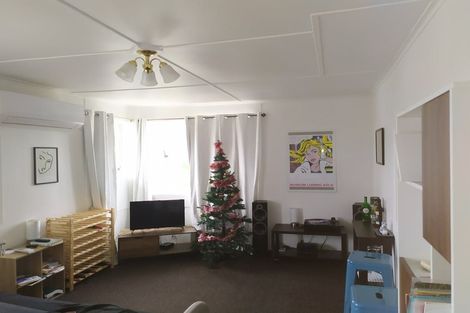 Photo of property in 16 Milford Avenue, Calton Hill, Dunedin, 9012