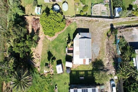 Photo of property in 32 Sandy Beach Road, Tinopai, 0593