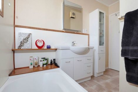 Photo of property in 126 Martin Road, Waerenga, Te Kauwhata, 3781