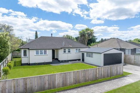Photo of property in 1 Moule Place, Fairfield, Hamilton, 3214