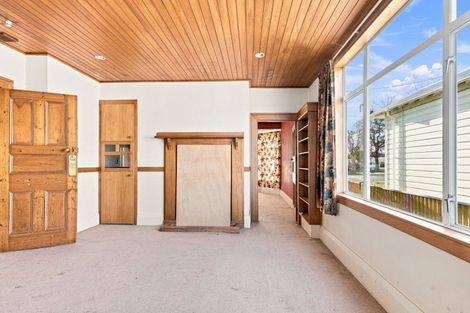 Photo of property in 25 Kirkcaldy Street, South Dunedin, Dunedin, 9012