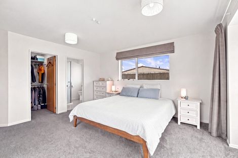 Photo of property in 45 Showgate Avenue, Sockburn, Christchurch, 8042