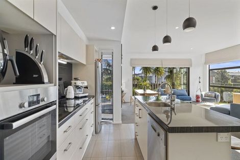 Photo of property in 23 Coutts Street, Papamoa Beach, Papamoa, 3118