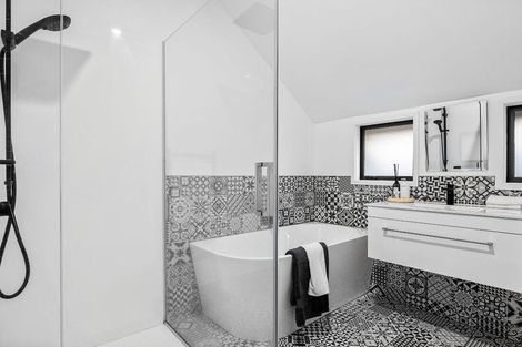 Photo of property in 2/54 Derby Street, St Albans, Christchurch, 8014