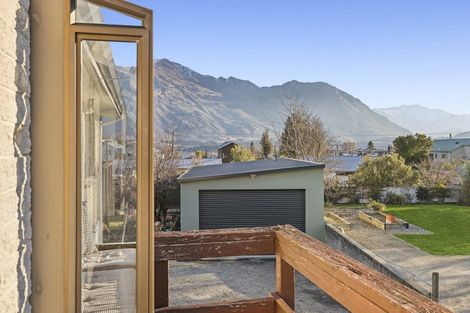Photo of property in 37 Hunter Crescent, Wanaka, 9305