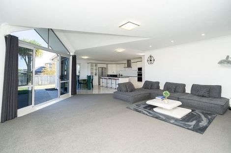 Photo of property in 205 Cumberland Drive, Flagstaff, Hamilton, 3210