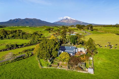 Photo of property in 272 Saunders Road, Okato, New Plymouth, 4381