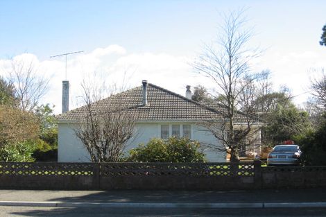 Photo of property in 17 Dixon Street, Carterton, 5713