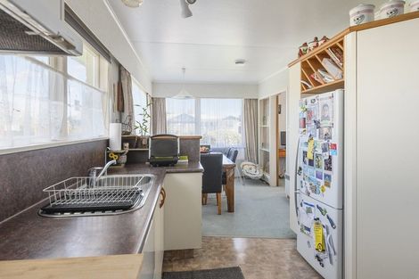 Photo of property in 5 Harlech Street, Levin, 5510