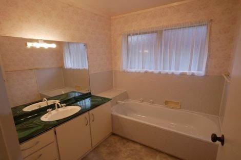 Photo of property in 37 Manse Road, Pahurehure, Papakura, 2113