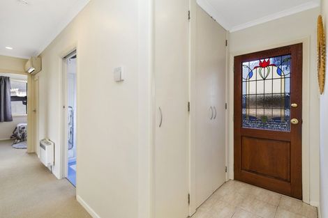 Photo of property in 1a Colin Grove, Hutt Central, Lower Hutt, 5010