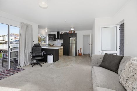 Photo of property in 2b Park Street, Paeroa, 3600
