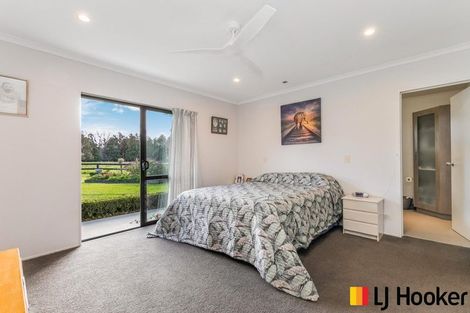 Photo of property in 89 Burnside Road, Ardmore, Papakura, 2582